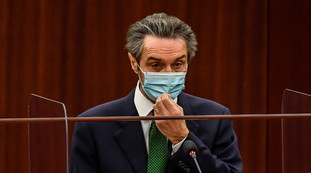 C'è qualcuno che vuole mettere il centrodestra in cattiva luce. Da Fontana pesanti accuse: spunta una strana coincidenza