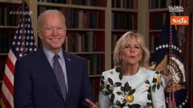 Il messaggio di Biden, con la moglie, agli americani: