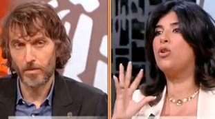 Quieren convertirlos en criminales. Moual elogia a los inmigrantes, Cruciani los derriba: los trapos vuelan en la televisión | Video