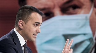 Di Maio, il no a forconi e manette? Retroscena: ma quale garantismo, siamo alla resa dei conti con Giuseppe Conte