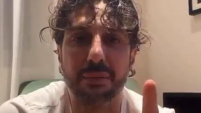 Fabrizio Corona, i 9 poliziotti e la
