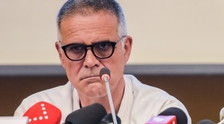 "Chi finisce in ospedale... nessuno te lo spiega?". Zangrillo contro Fauci: rissa sulla Delta
