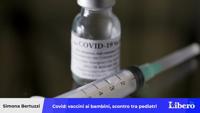 Vaccino ai bambini, scontro tra pediatri: