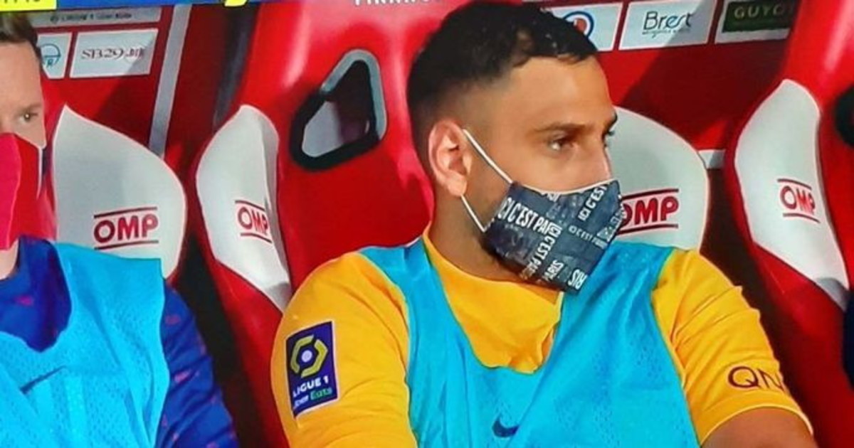 Umiliato in spogliatoio, indiscrezioni sul dramma di Donnarumma: il clan del Psg picchia duro. Subito alla Juve?