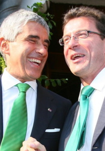 Vorrei Draghi subito al Colle. Ma.... La bomba di Giorgetti: ecco il piano di Casini, un impensabile ribaltone?