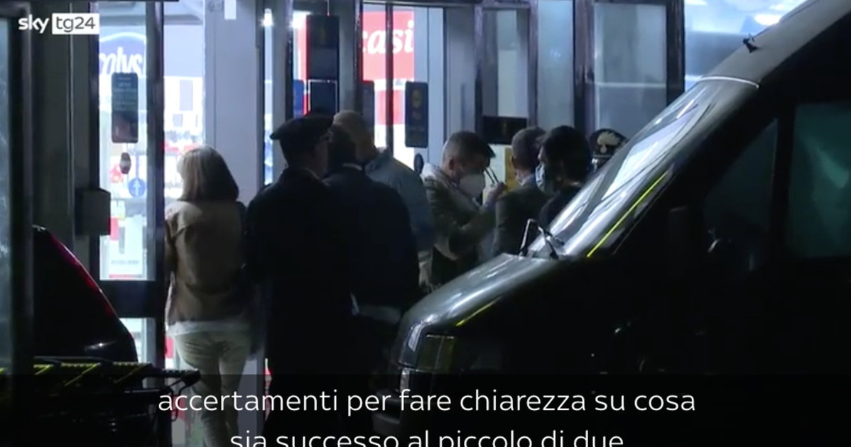 Perugia Bimbo Di 2 Anni Morto Al Supermercato Arrestata La Madre Un Coltello Nella Borsa Libero Quotidiano