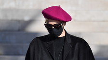 "Cane morto investito di notte". Altro dramma per Charlene di Monaco: il suo strazio | <span style=color: rgb(153, 0, 0);>Guarda</span>