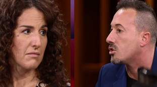 Covid, emergenza infondata. Maurizio Pinto, orrore in faccia a una vedova: il caos | Video