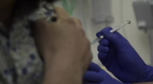 Covid e vaccino, un drammatico ribaltone sulle due dosi.