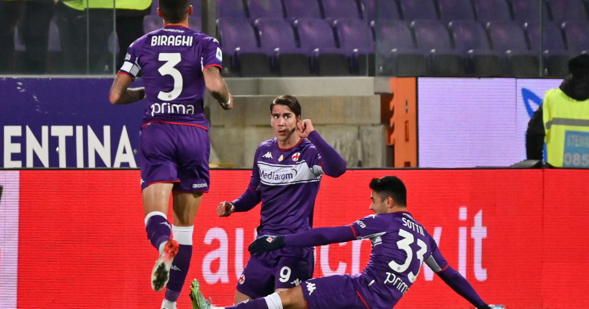 Fiorentina, tris in rimonta alla Sampdoria: segna sempre Vlahovic, altra vittoria al Franchi