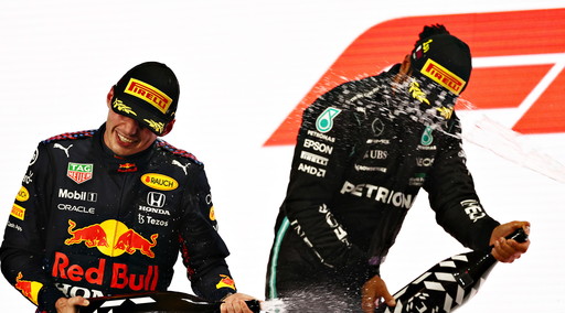 Hamilton e Verstappen, chi è l'italiano tra gli ex piloti che potrebbero decidere il mondiale F1