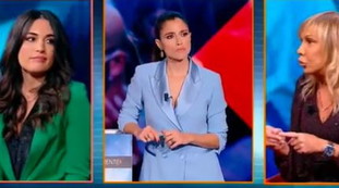 Allora è meglio che cambi lavoro. Claudia Peroni travolge Greta Beccaglia, la Gentili sconcertata | Video