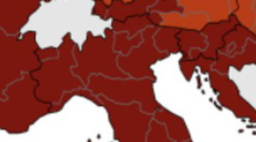 Omicron, pioggia di zone rosso scuro: la nuova mappa fa tremare l'Italia. Lockdown in vista?