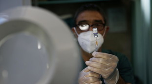 Multe una tantum. Vaccino obbligatorio per gli over 50, quello che non si sapeva. Chi rischia davvero
