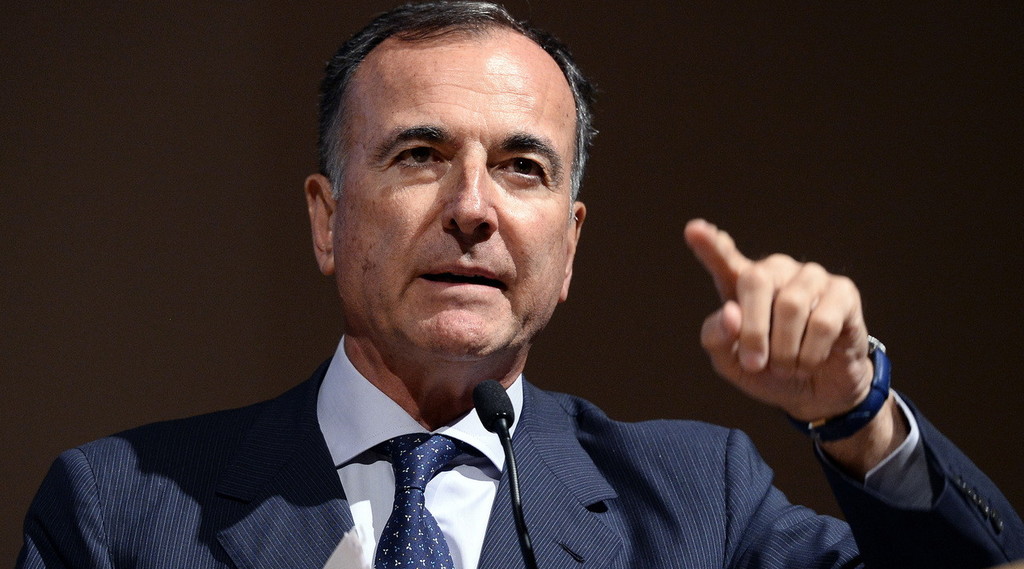 Franco Frattini fuori dalla corsa al Colle, votato presidente del Consiglio di Stato: c'è lo zampino del Cav?