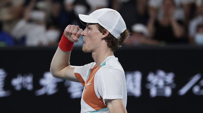 La prima volta di Jannik: dopo Berrettini è Sinner a qualificarsi agli ottavi di finale degli Australian Open