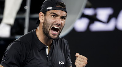 Ma che roba, Berrettini! Battaglia epica, piegato Monfils al quinto set: ora la semifinale contro Nadal