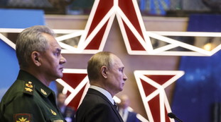 Shoigu non deve essere ucciso: la velina dei servizi Usa, il ministro un nemico di Putin?