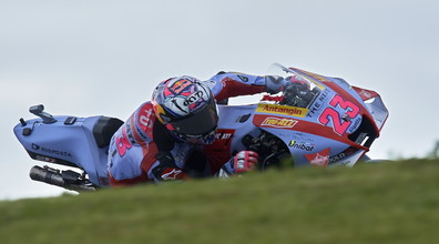 MotoGp, Bastianini fa tris in Francia: una vittoria da urlo. Bagnaia, che disastro...