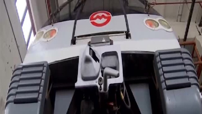 Covid: a Shanghai riprendono a circolare metro e mezzi di trasposto pubblico