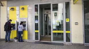 Reddito di cittadinanza, la truffa a Caserta: Indirizzi diversi, come incassavano l'assegno
