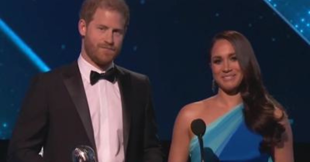 Harry e Megan, anniversario con telecamere Harry e Megan, anniversario con telecamere