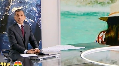 Il cubo azzurro del.... Prego? Striscia bombarda il Tg5: una gaffe sconcertante | Video