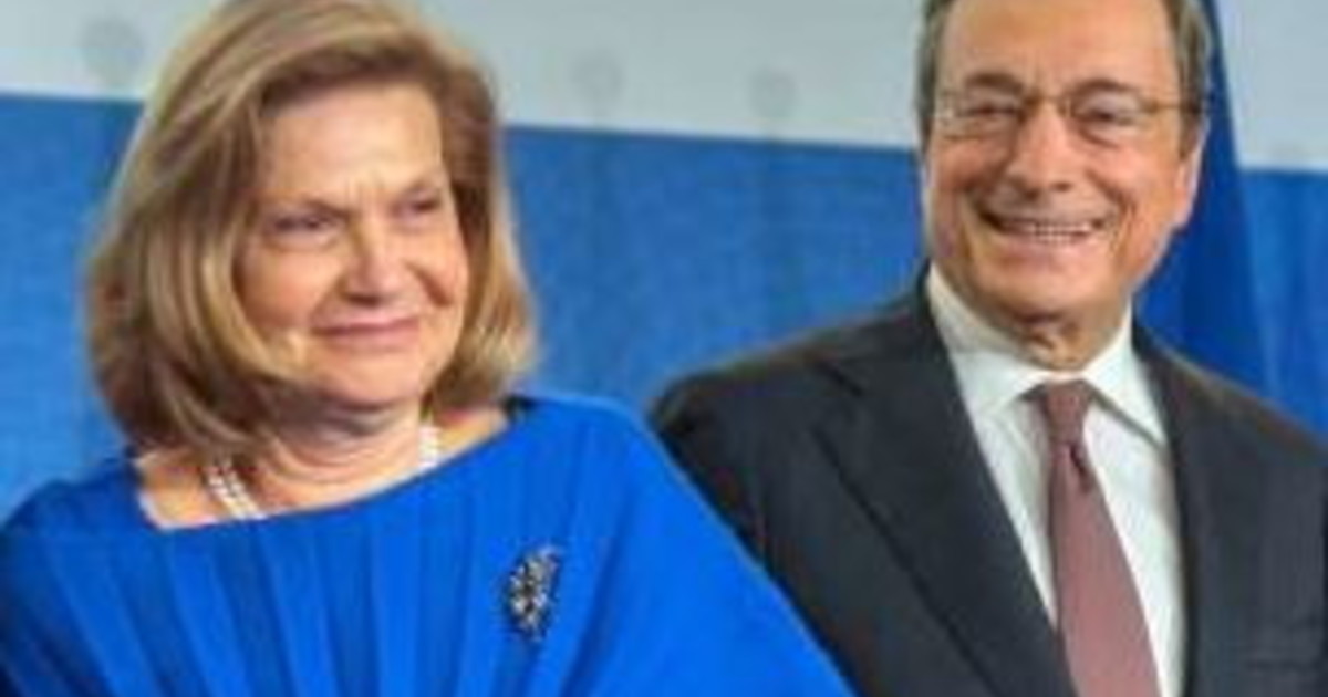 "Quante fesserie senza di lei". Mario Draghi e Serenella, l "Quante fesserie senza di lei". Mario Draghi e Serenella, l