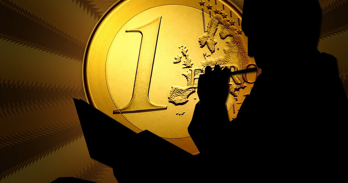 Cara sinistra, europeisti sì ma non fessi: la bufala del Pd per riempirci di nuove tasse Cara sinistra, europeisti sì ma non fessi: la bufala del Pd per riempirci di nuove tasse