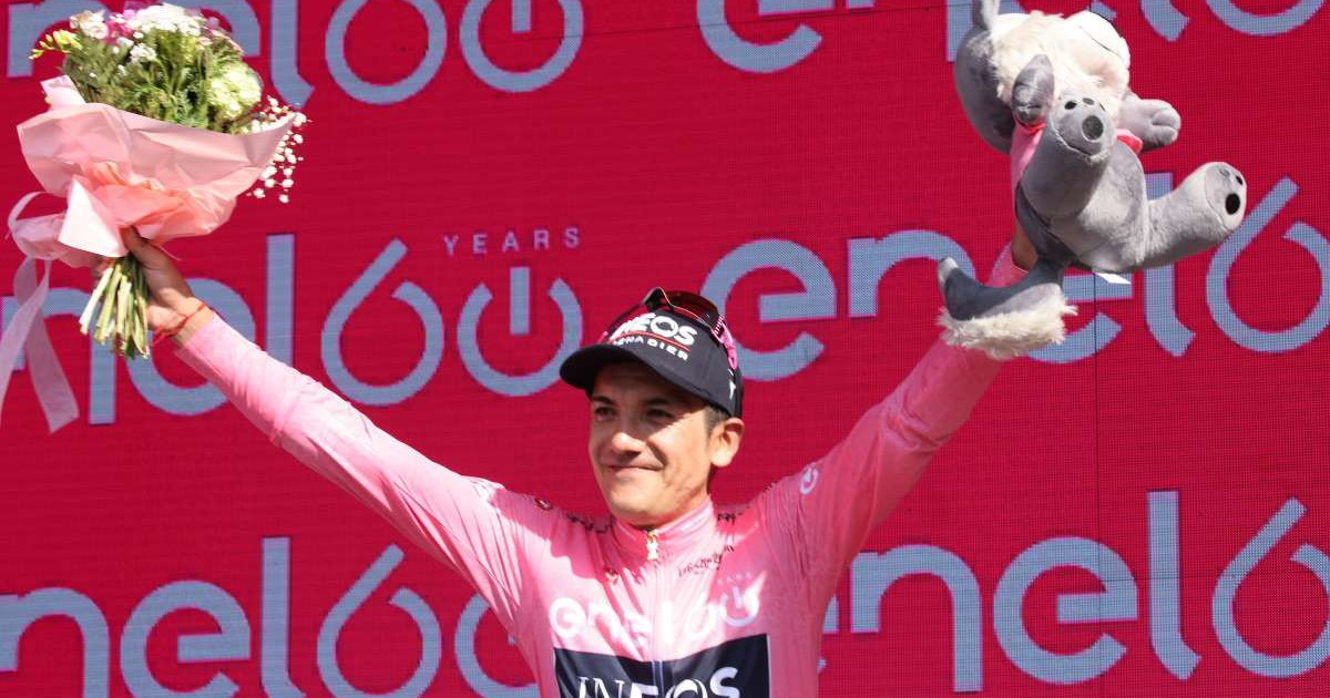Buitrago vince la 17^ tappa del Giro, Carapaz resta in rosa Buitrago vince la 17^ tappa del Giro, Carapaz resta in rosa