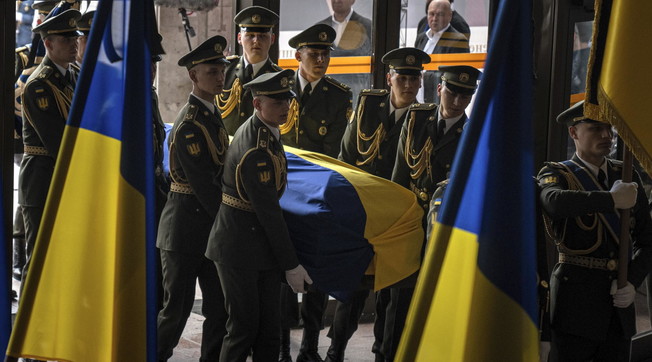 I generali di Zelensky disperati: perché è vicino il momento dalla capitolazione, una frase cambia tutto