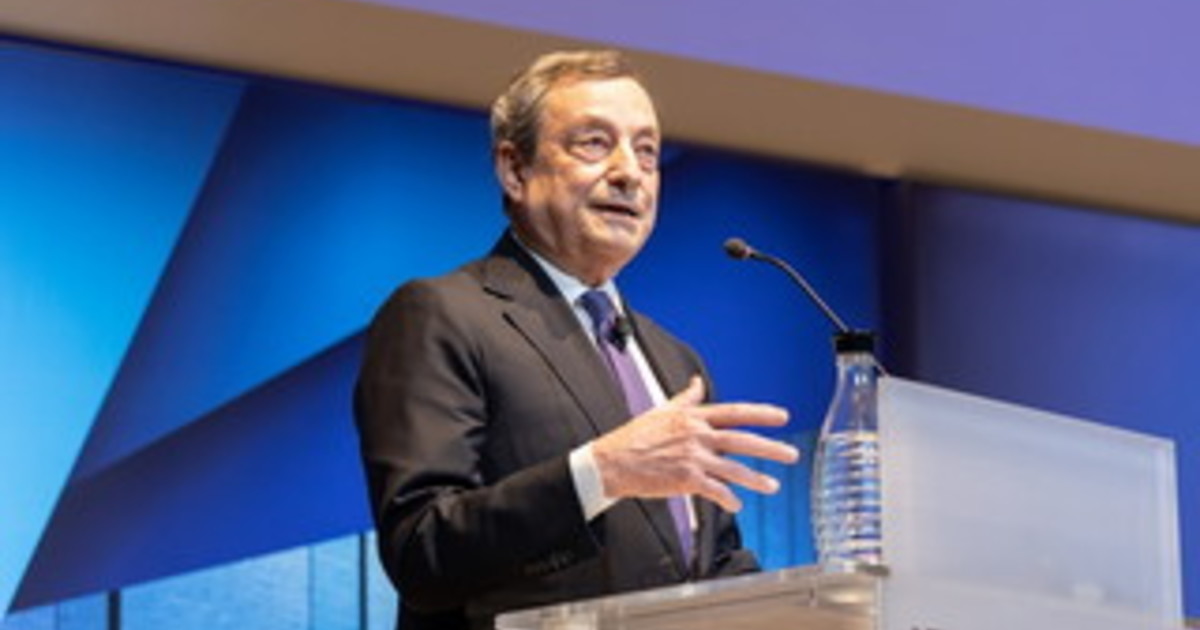 Draghi sente Zelensky, discussa questione sblocco export grano