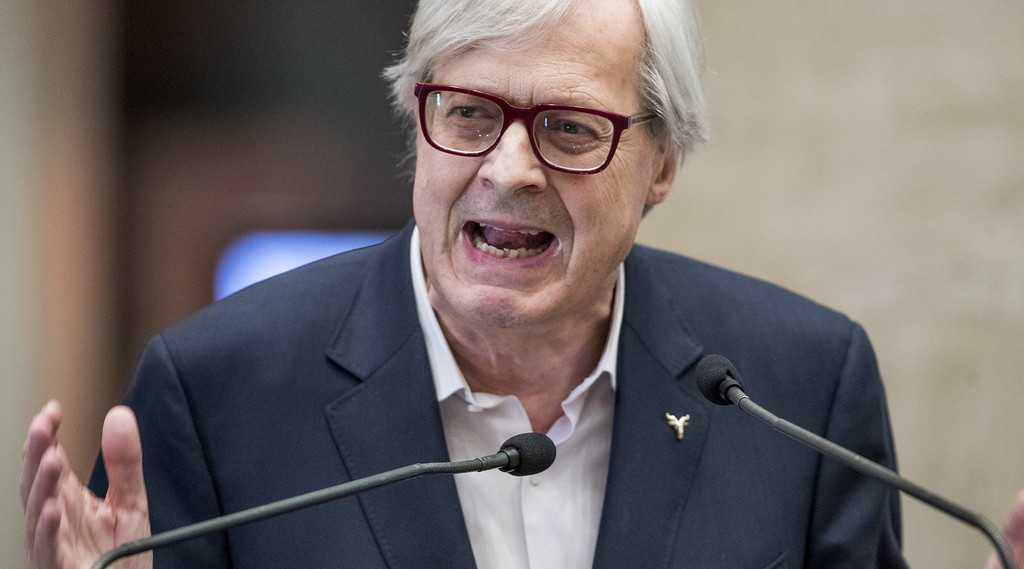 Occidentali bastardi da eliminare? Perché Medvedev dice una cosa logica, Sgarbi gela tutti