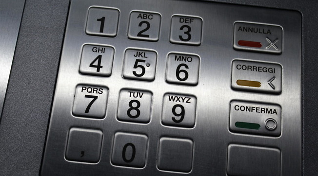 Gone, the death of the ATM: what changes for those who use cash