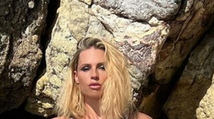 Michelle Hunziker, il gioco dell'equilibrio: spunta una foto mozzafiato | Guarda