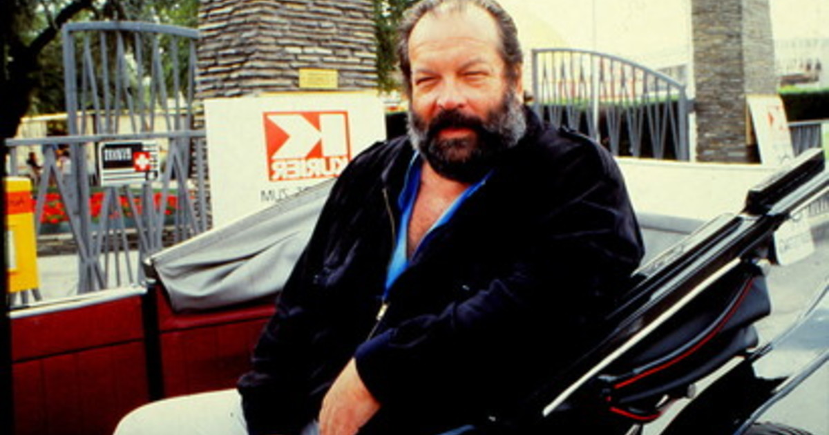 "La telefonata è durata 30 secondi": Bud Spencer, il racconto choc della figlia illegittima "La telefonata è durata 30 secondi": Bud Spencer, il racconto choc della figlia illegittima