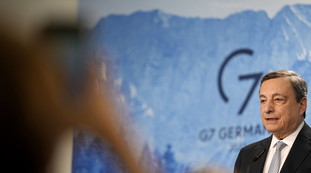 Draghi indecente, mi sono messo a urlare: la richiesta-choc del premier a Beppe Grillo
