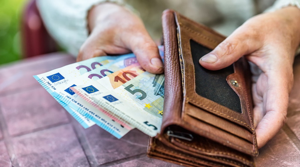 Pensioni stravolte a ottobre, colpo di coda del governo: cosa cambia