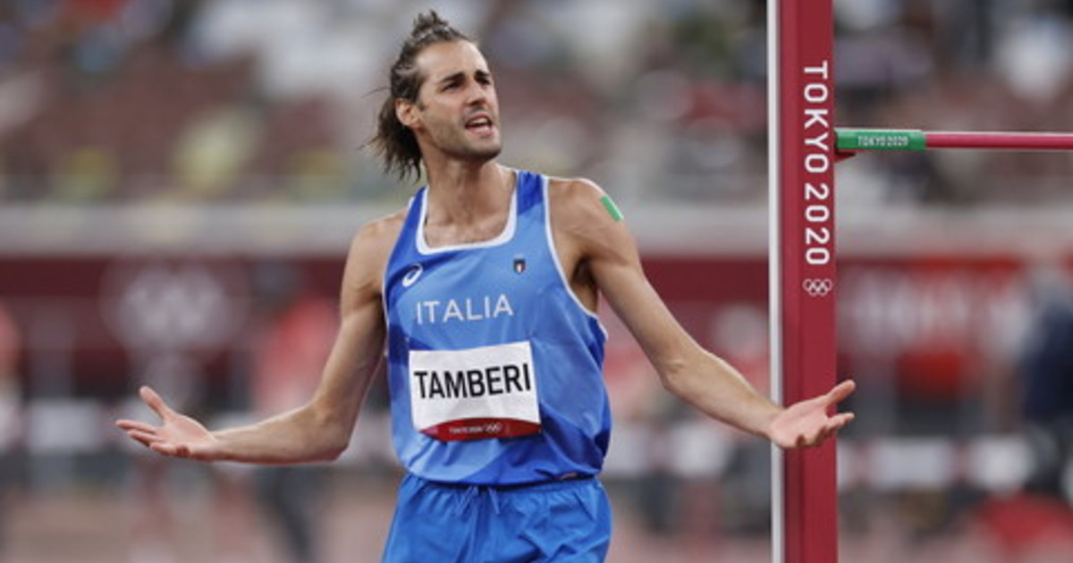 Tamberi torna dopo il Covid e vince in Ungheria Tamberi torna dopo il Covid e vince in Ungheria