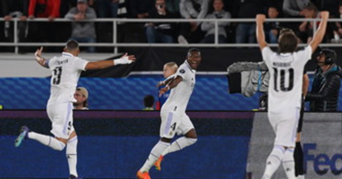 Real-Eintracht 2-0, Supercoppa Europea ai blancos