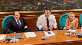 Quanti punti di vantaggio. Centrodestra, sondaggio-terremoto: cambia tutto