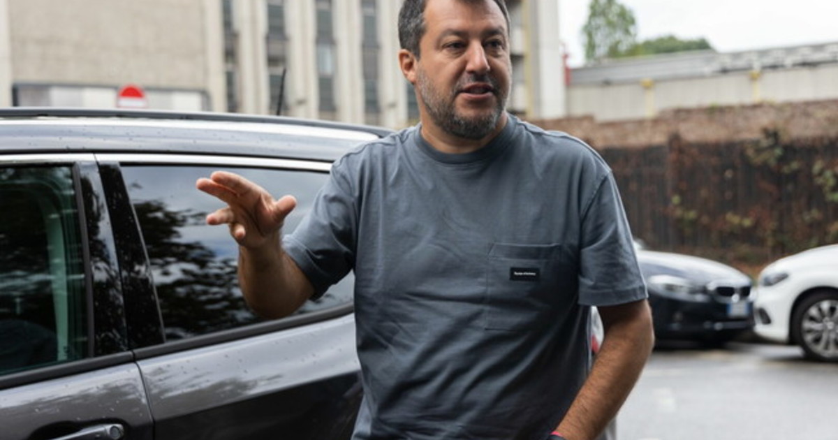 Salvini “Mi candido a Milano, non ho contatti con i russi” Salvini “Mi candido a Milano, non ho contatti con i russi”