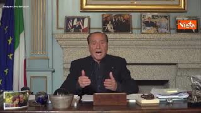 Silvio Berlusconi, l'appello: 'Riforma della burocrazia per creare posti di lavoro”