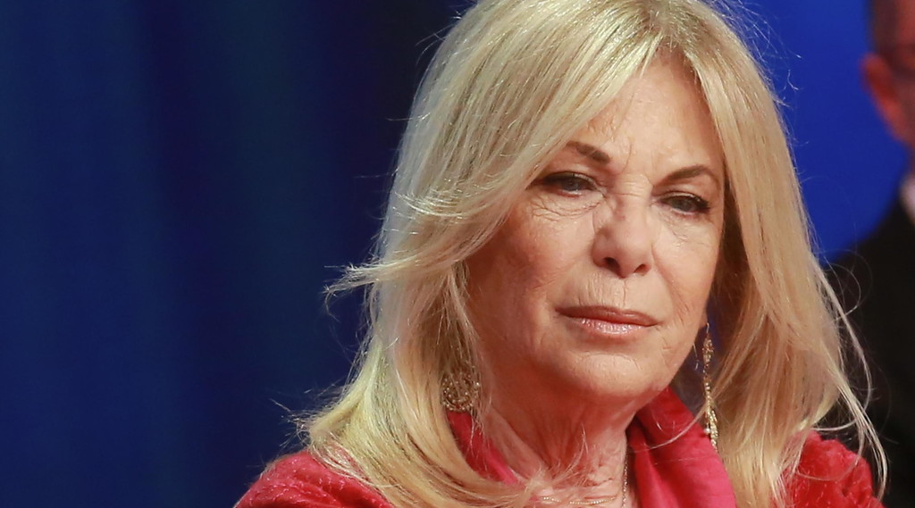 Vergogna di sinistra contro Rita Dalla Chiesa: a Palermo spuntano questi manifesti choc | Foto