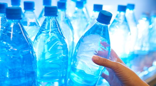 Scontrino-choc a Bolzano: quanto costa 1 bottiglia d'acqua