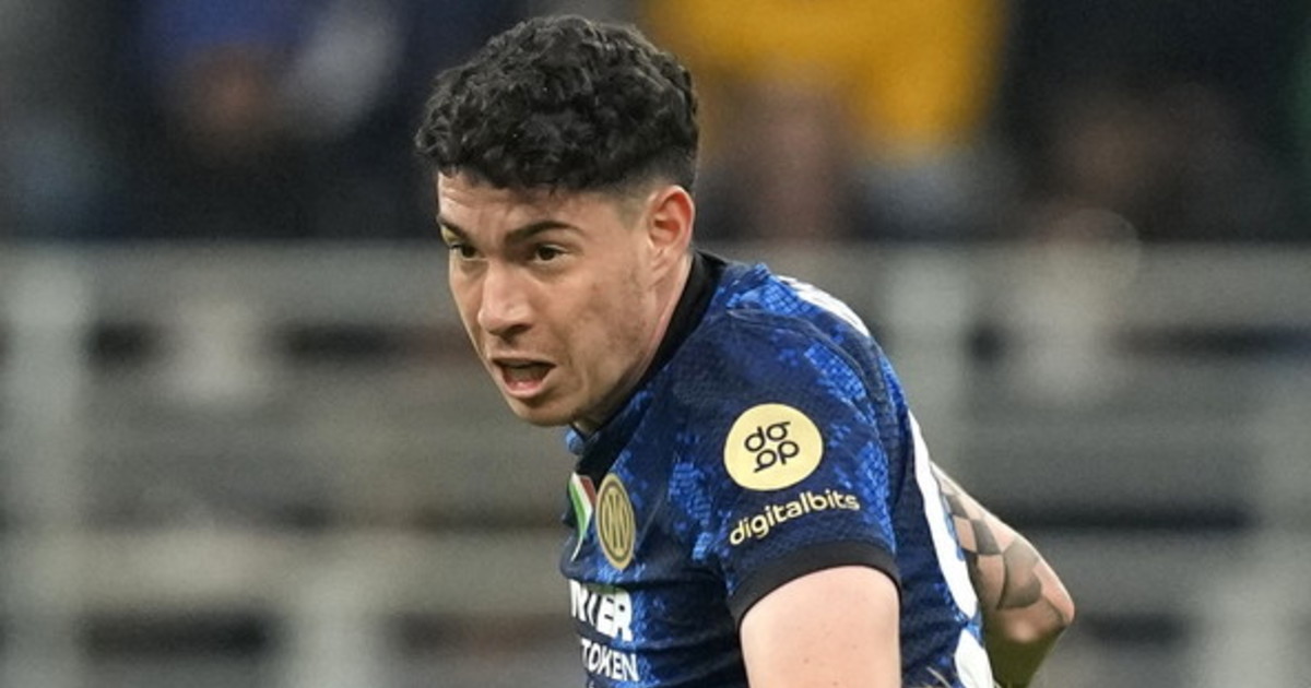 Bastoni, "gli taglio le gambe": da Barcellona, la minaccia choc Bastoni, "gli taglio le gambe": da Barcellona, la minaccia choc