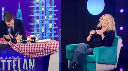 Do you want the cu *** ?: η τρελή φράση που έκλεψε ζωντανά από την Antonella Clerici