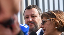 Il sottomarino e l'informativa sparita: gioco lercio in tribunale contro Salvini?