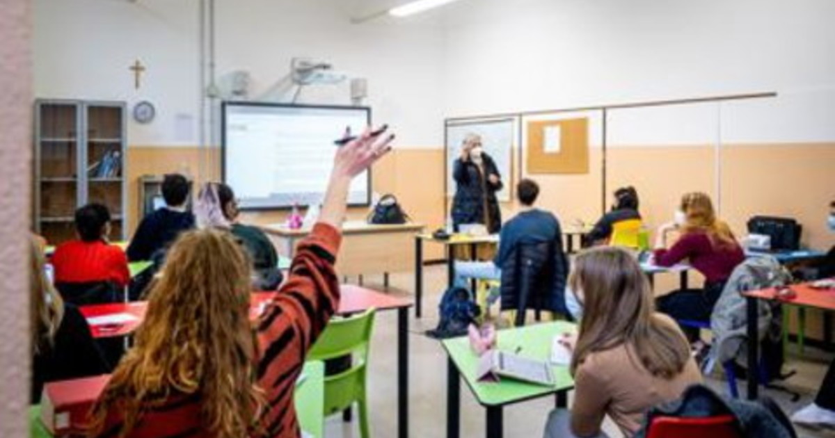 Pacifico (Anief): "Bene rinnovo contratto scuola, ora allineare indennità di vacanza contrattuale" Pacifico (Anief): "Bene rinnovo contratto scuola, ora allineare indennità di vacanza contrattuale"