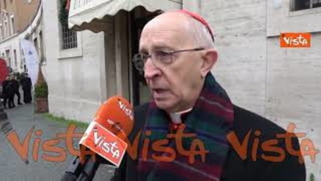 Ratzinger e Francesco, 'fazioni nella Chiesa?': le parole di monsignor Filoni